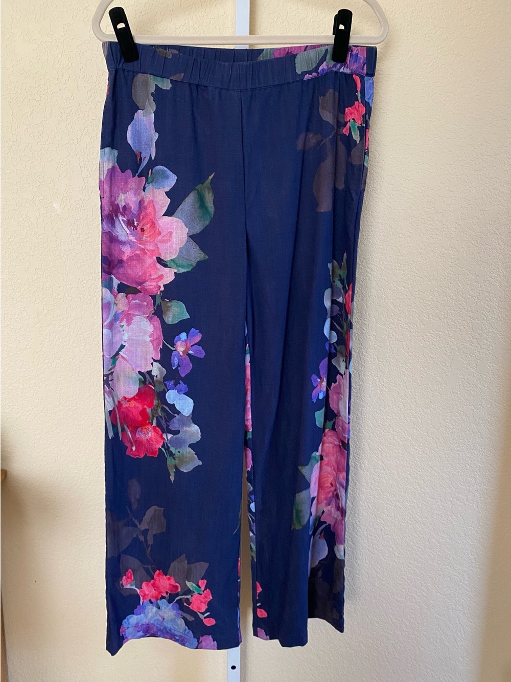 Soft Surroundings Navy Wide-Leg Floral Pants